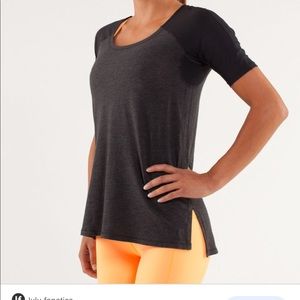 Lululemon Spincity Tee